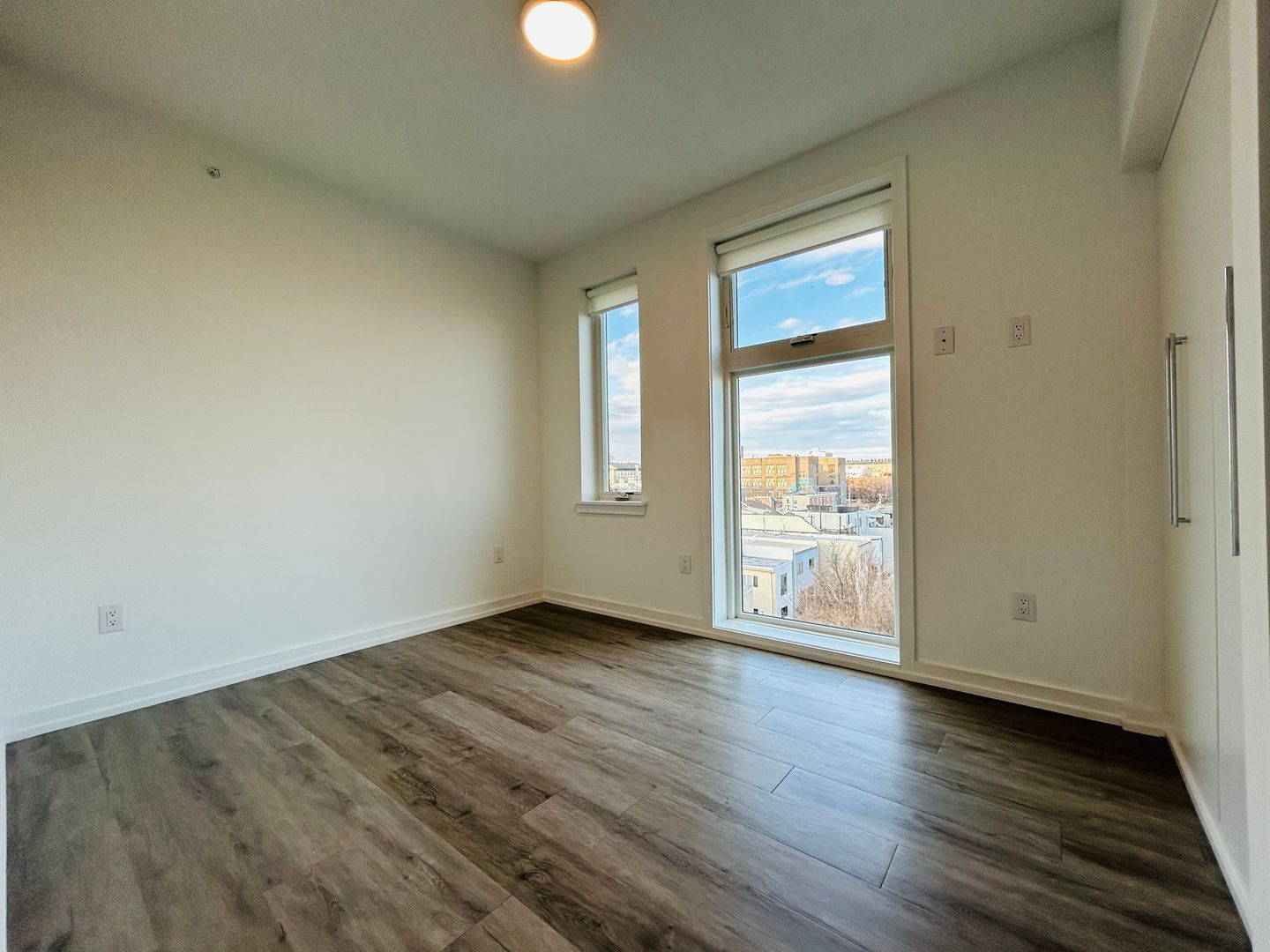 Philadelphia Apartment: 952 N 3rd St