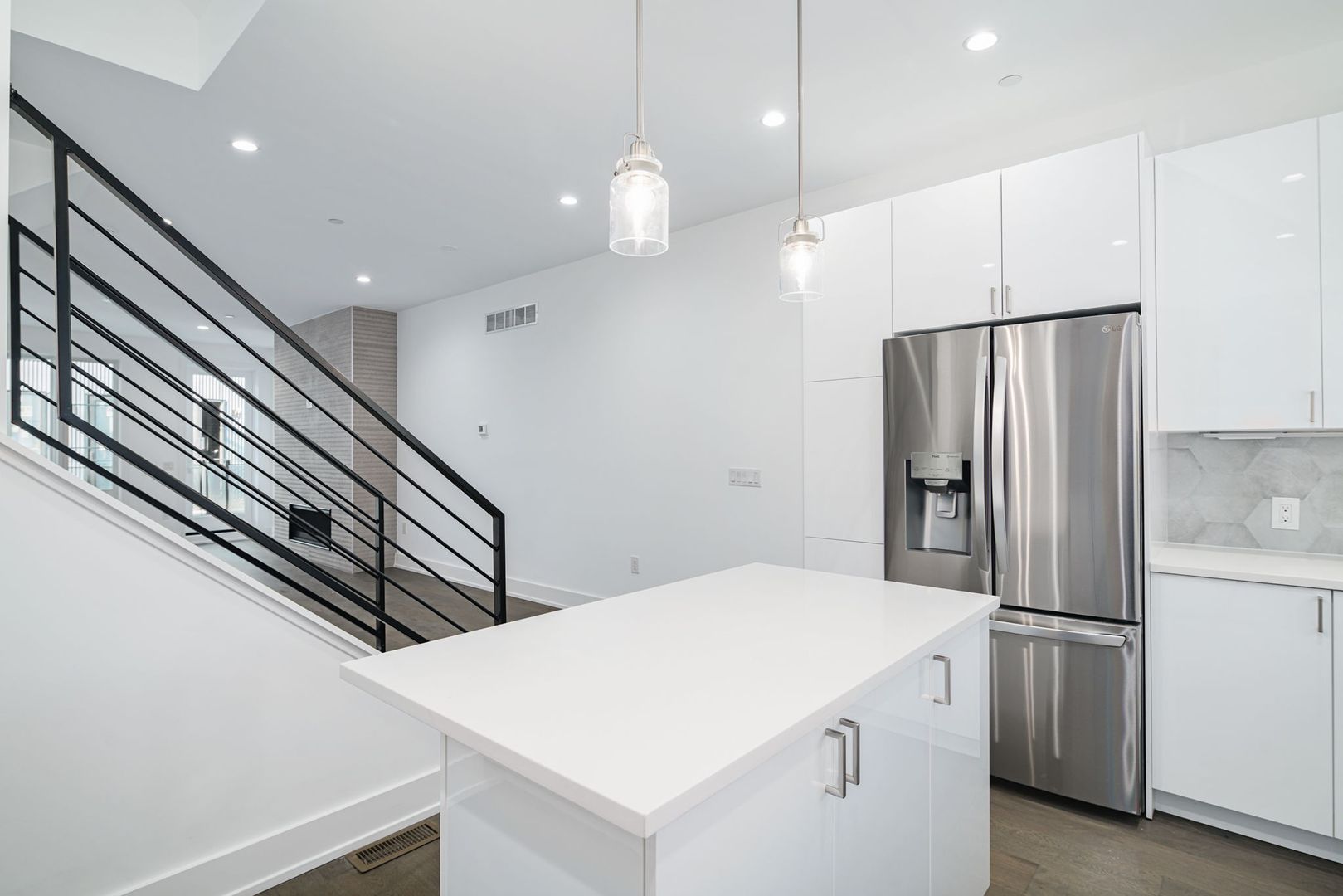 Philadelphia Apartment: 1751 N. Howard Street