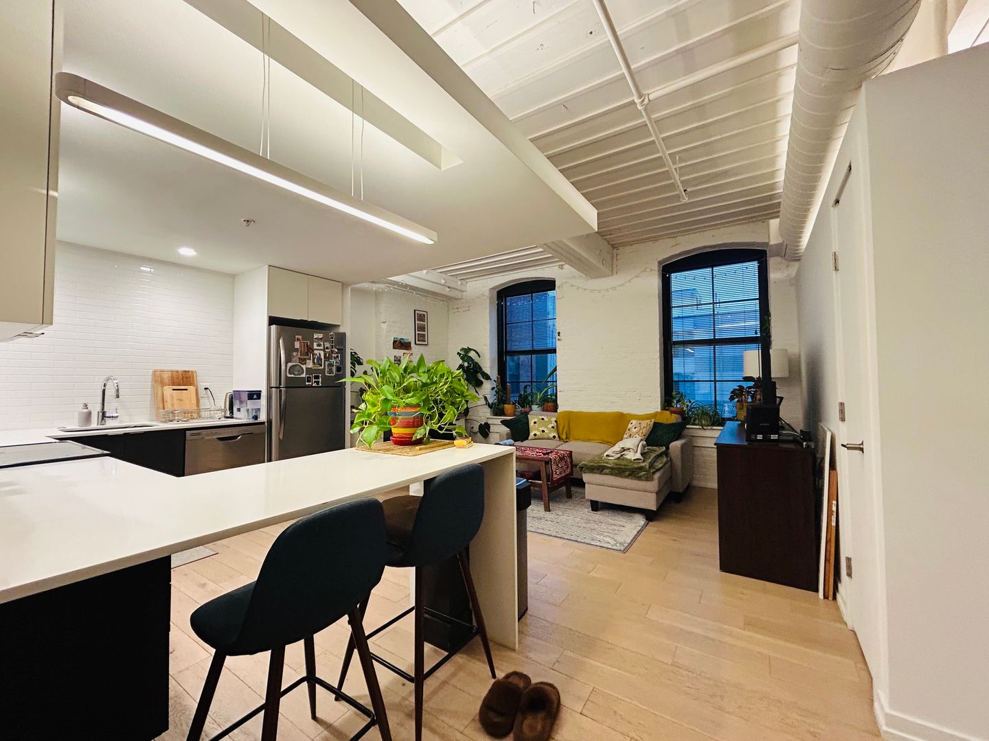 Philadelphia Apartment: 430 Fairmount Ave
