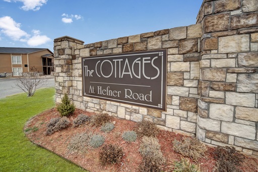 LUXURY REMODELED 1 BED 1 BATH – photo 1