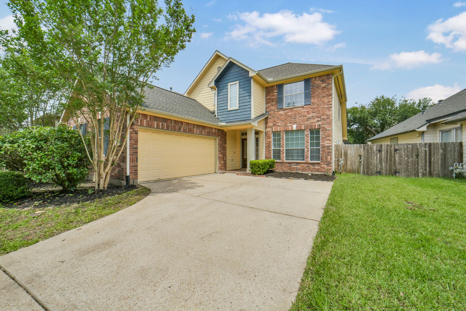 Katy House: 21626 Shallow Glen Lane