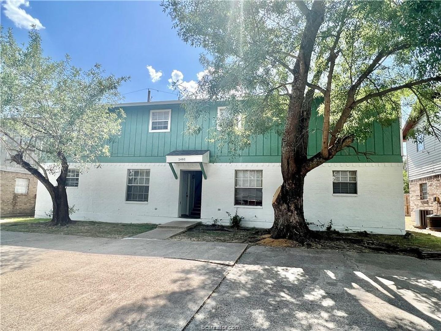 Bryan Apartment: 2402 Jaguar Drive