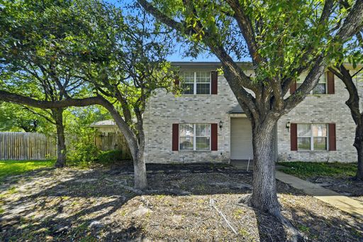 1901 Woodsman Drive – photo 1
