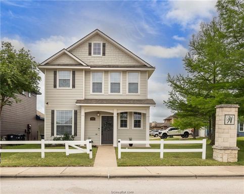 900 Eagle Avenue – photo 1