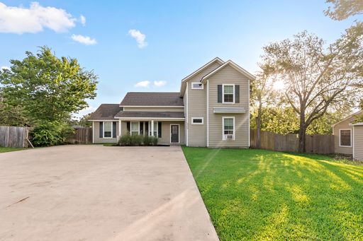 4309 Nagle – photo 1