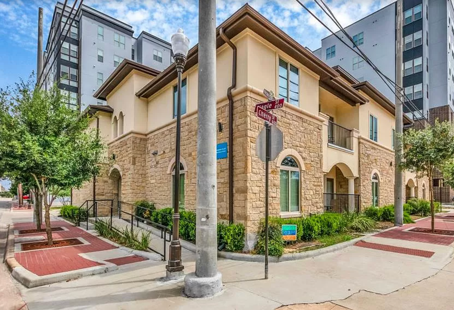 College Station Apartment: 602 Cherry St