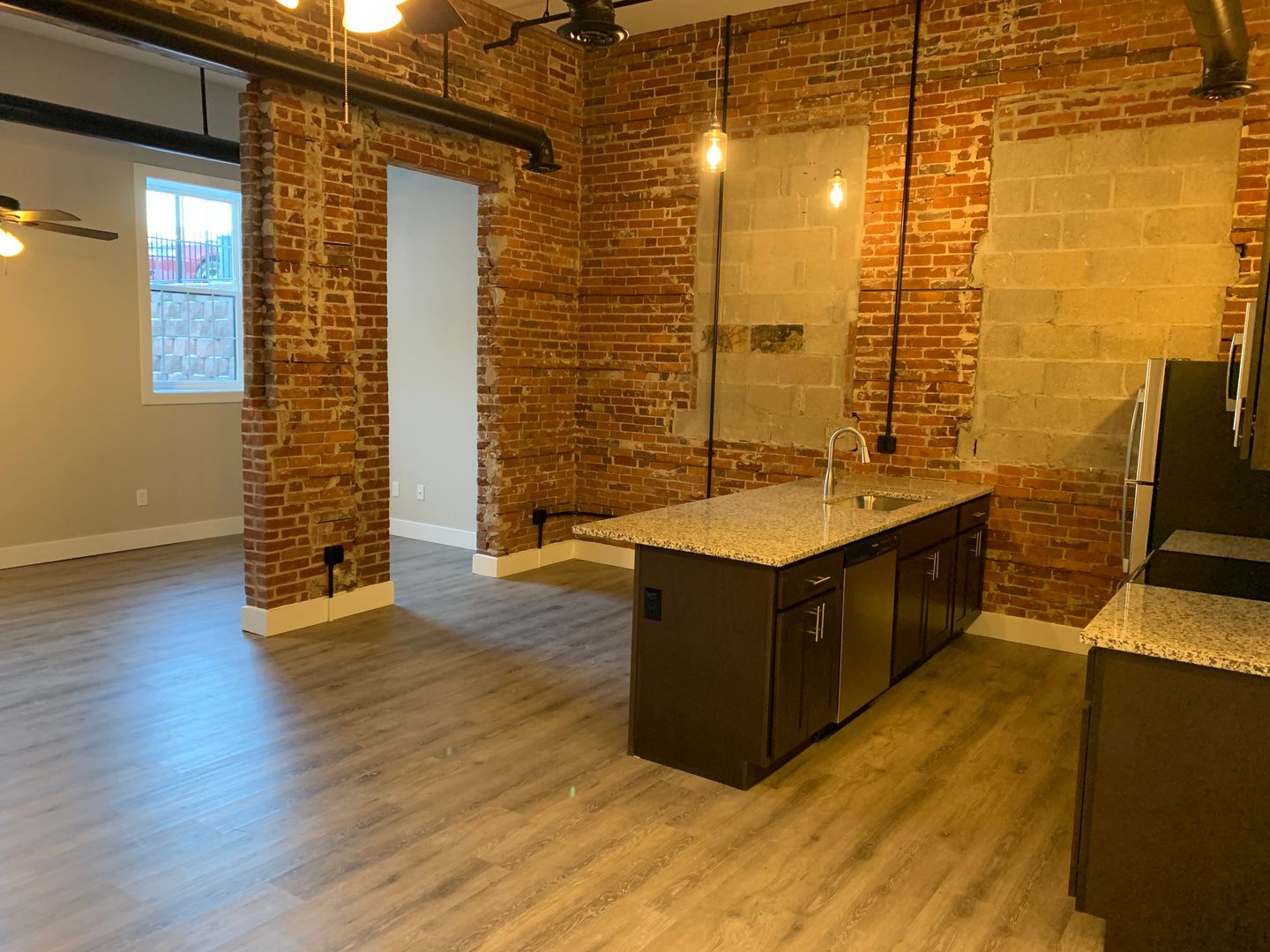 Spring Grove Apartment: 50 N East St