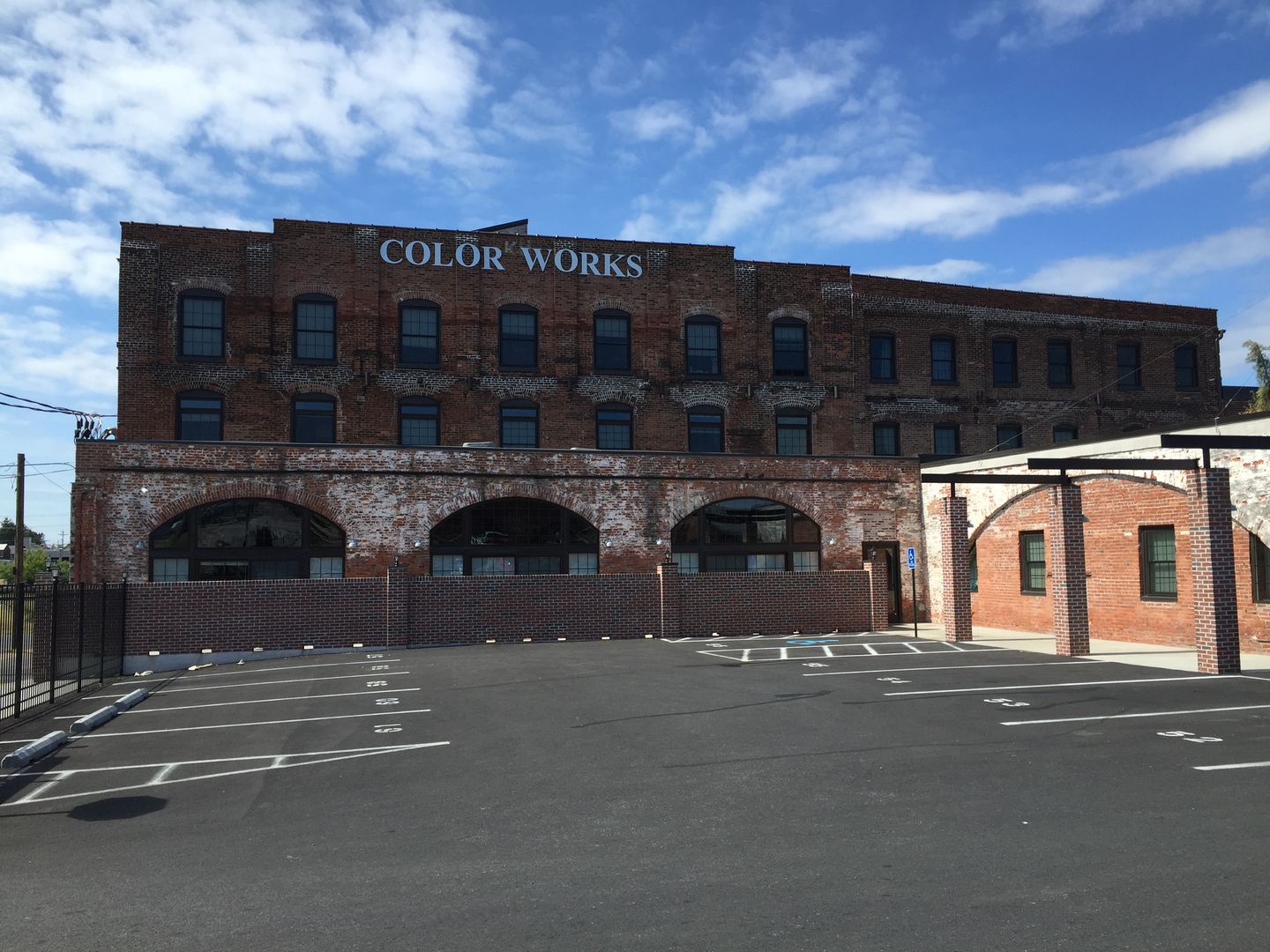 York Apartment: 175 W. Gay Ave.