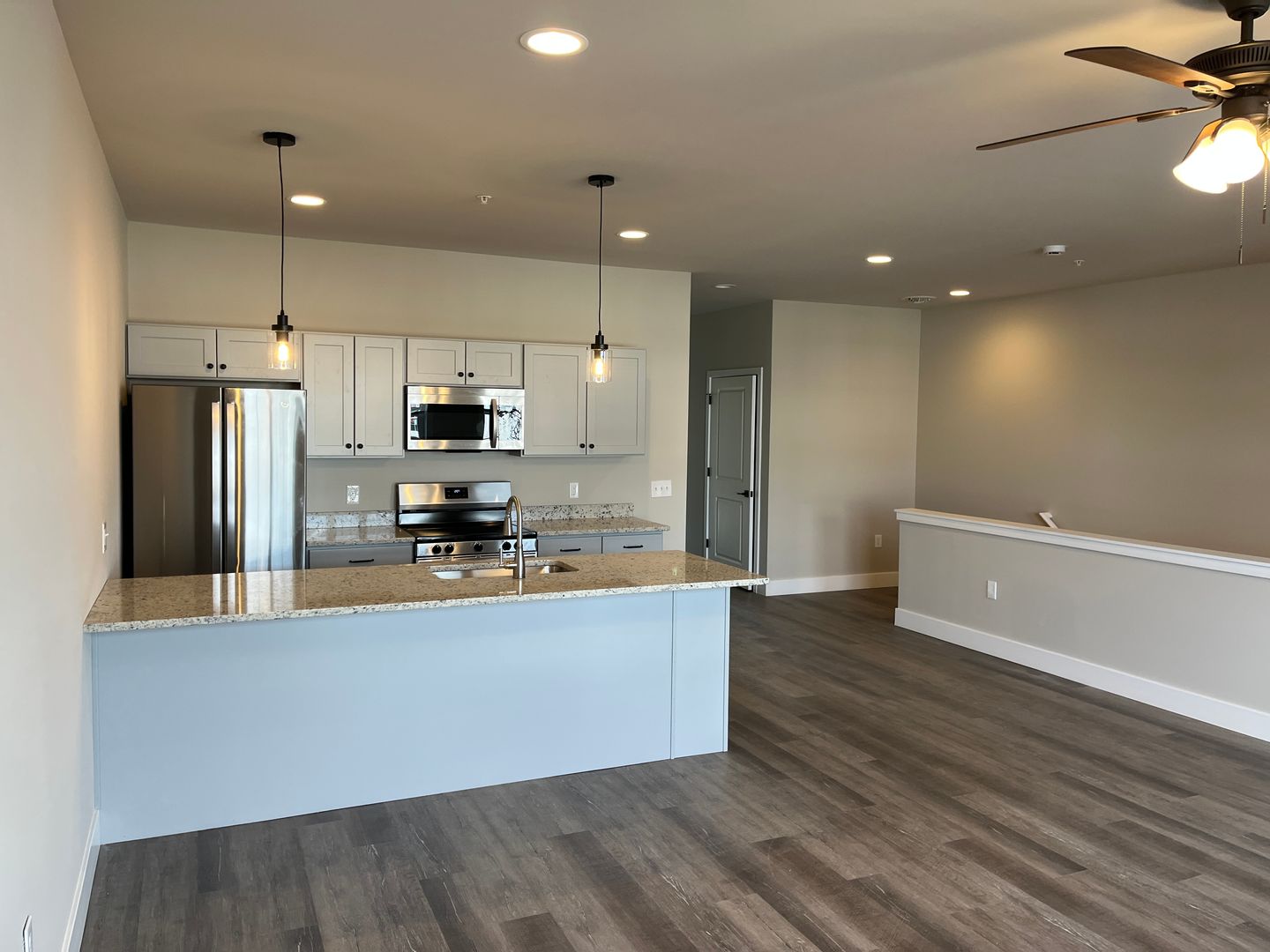 York Apartment: 3906 Tunnel Hill Rd.