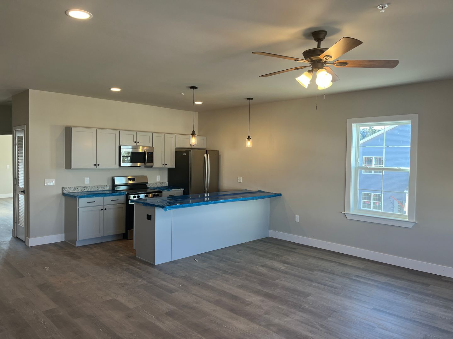 York Apartment: 3906 Tunnel Hill Rd.