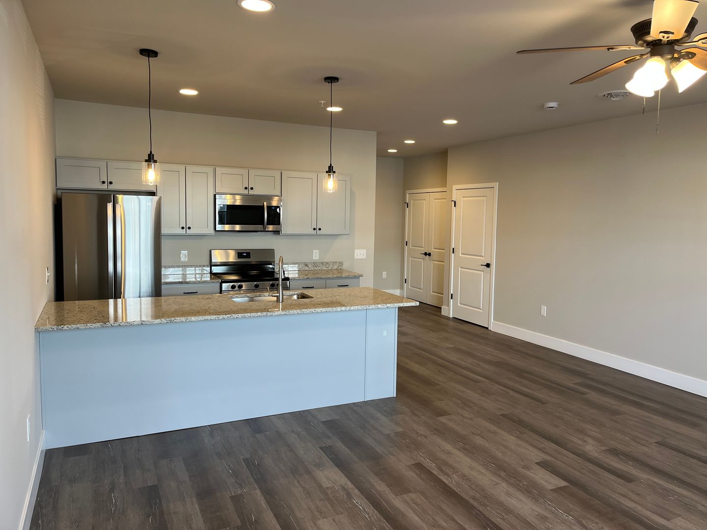 York Apartment: 3906 Tunnel Hill Rd.