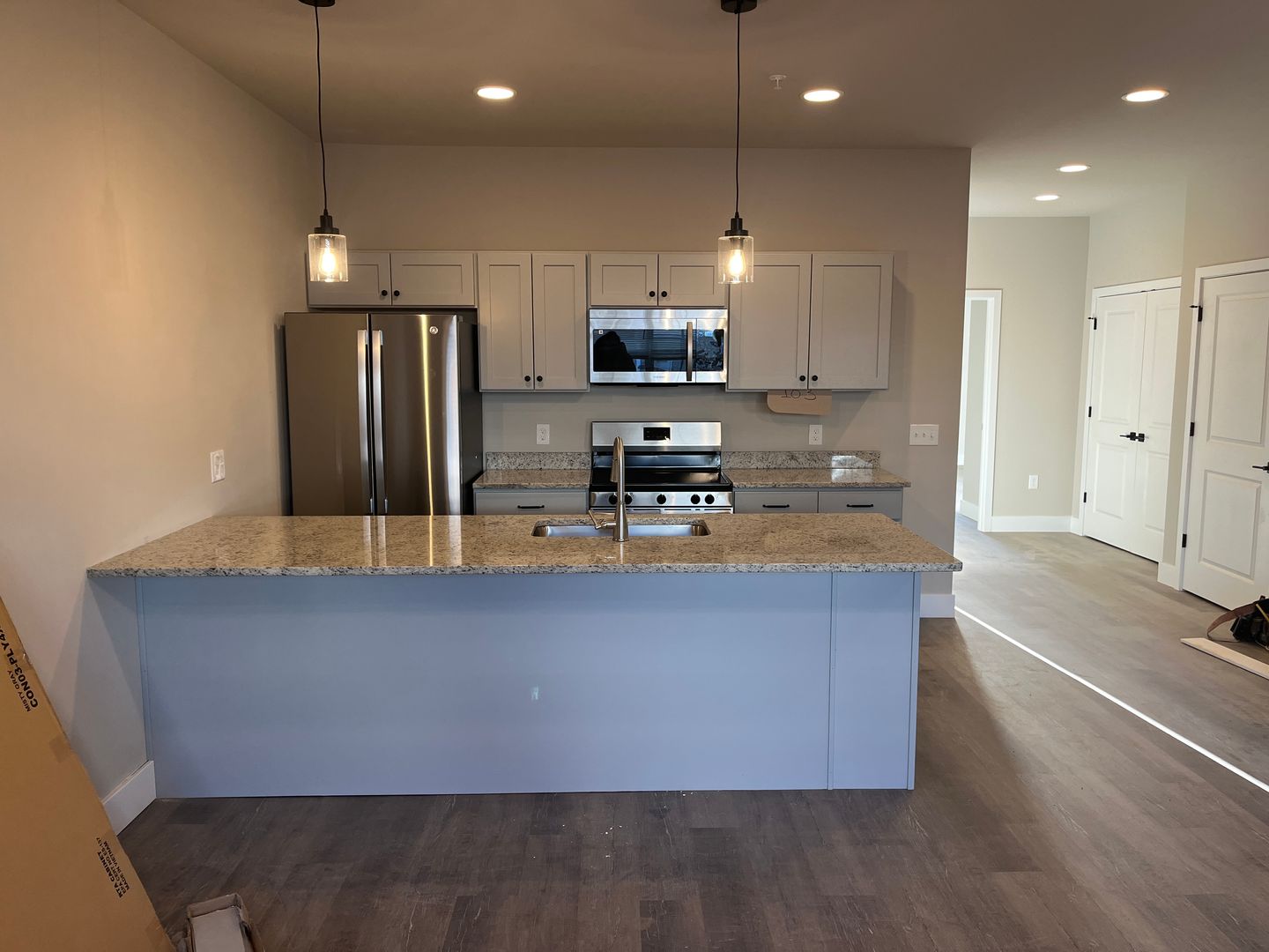 York Apartment: 3906 Tunnel Hill Rd.