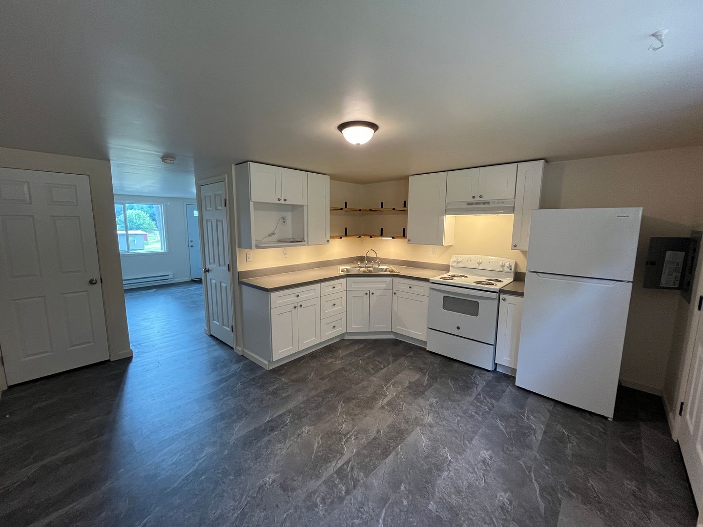 York Apartment: 3203 Days Mill Rd