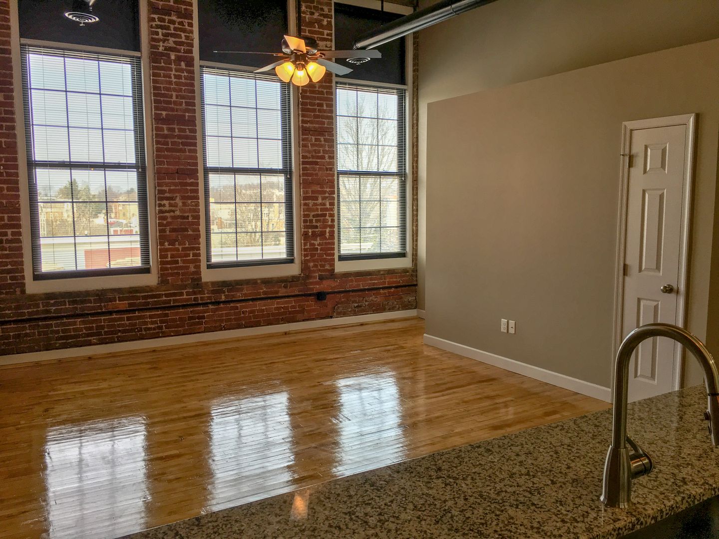 York Apartment: 20 Sigsbee Ave.