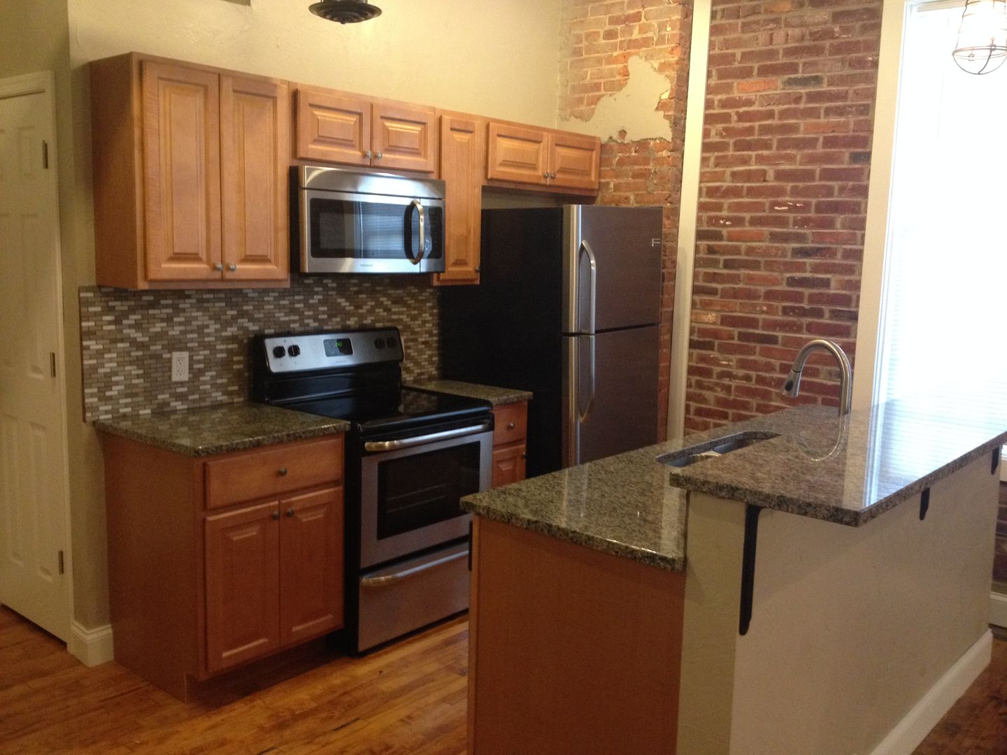 York Apartment: 1317 N. George St.