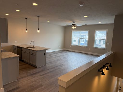 3910 TUNNEL HILL RD. APT. 202 YORK, PA 17408 / MOVE-IN RENT SPECIAL! **SALEM RUN APARTMENTS** – photo 1