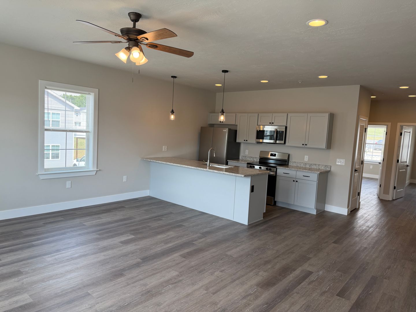 York Apartment: 3906 Tunnel Hill Rd.