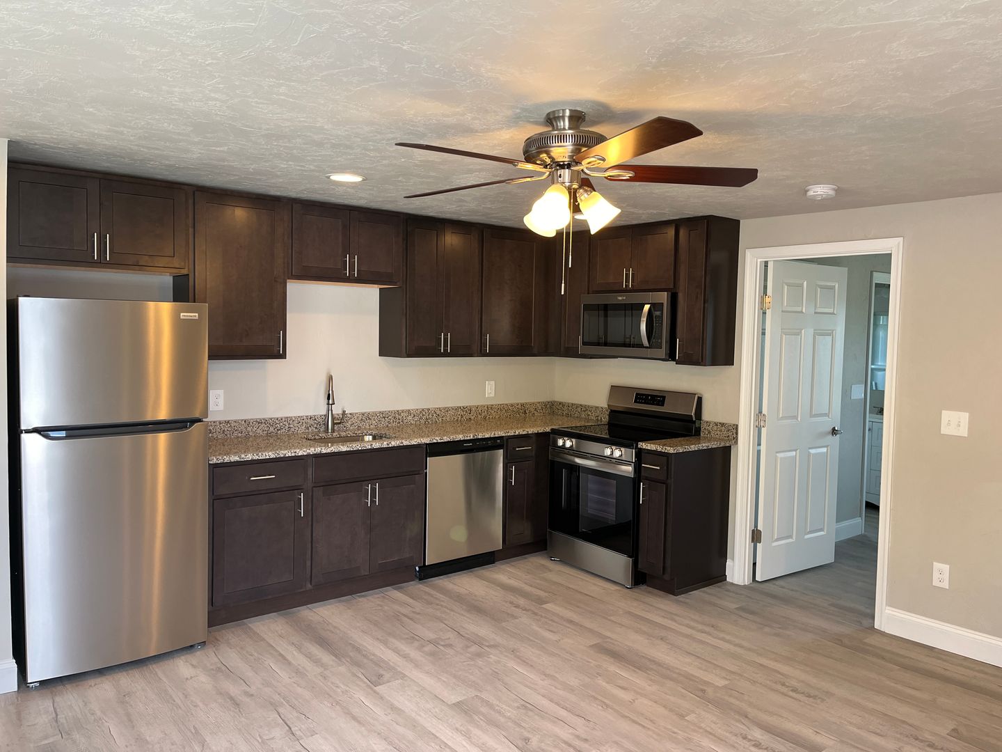 Seven Valleys Apartment: 3533 Messersmith Rd