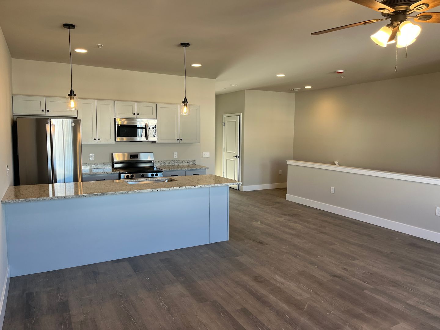 York Apartment: 3906 Tunnel Hill Rd.