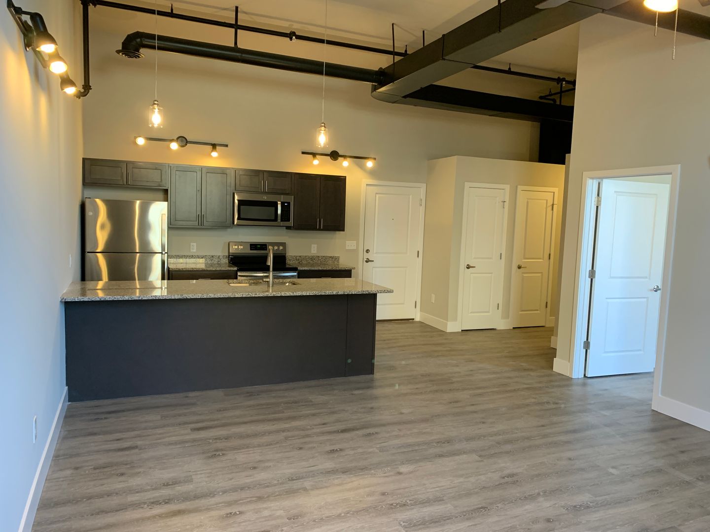 Spring Grove Apartment: 50 N East St