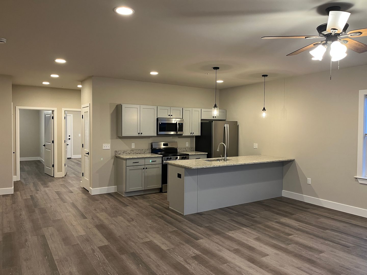 York Apartment: 3906 Tunnel Hill Rd.