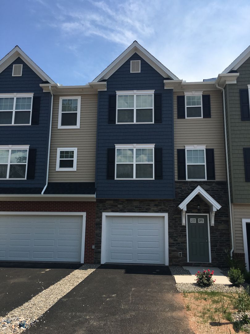 York Apartment: 3539 Bull Rd