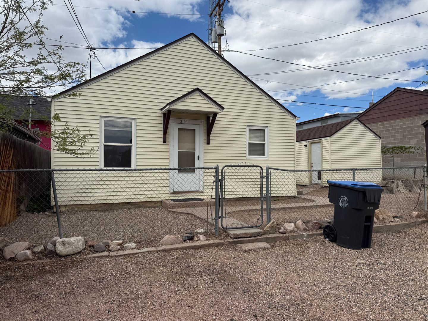 Cheyenne Apartment: 2104 East 13th Street & 2102 East 13th Street