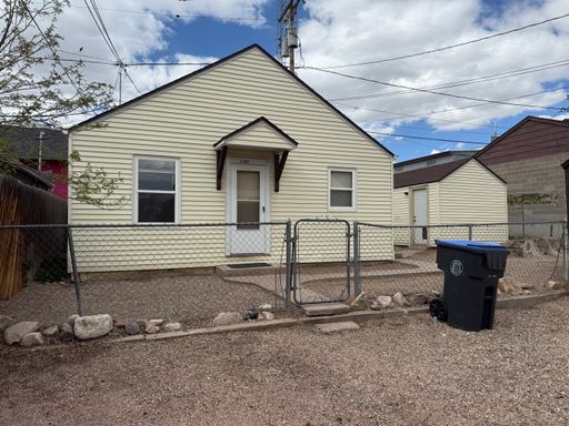2104 East 13th Street & 2102 East 13th Street - 2102, Cheyenne, WY 882001