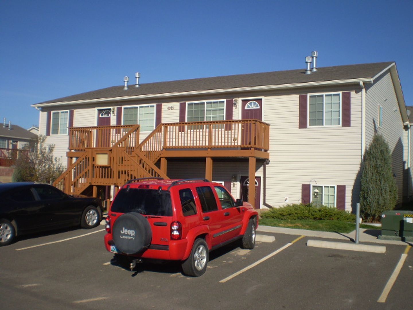 Cheyenne Apartment: 4016 Cheyenne Street