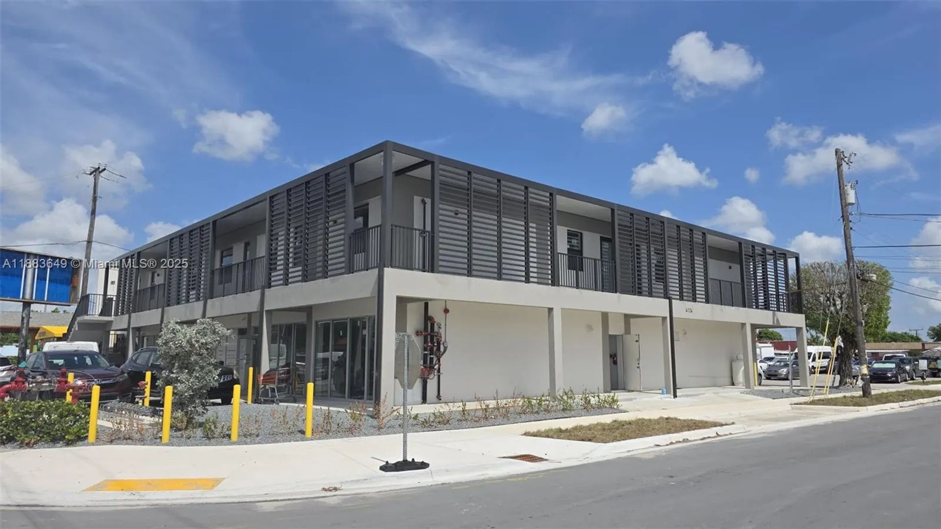 Hialeah Apartment: 4124 E 8th Court