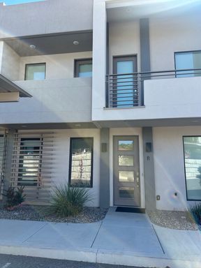 Beautiful Resort Home – photo 1