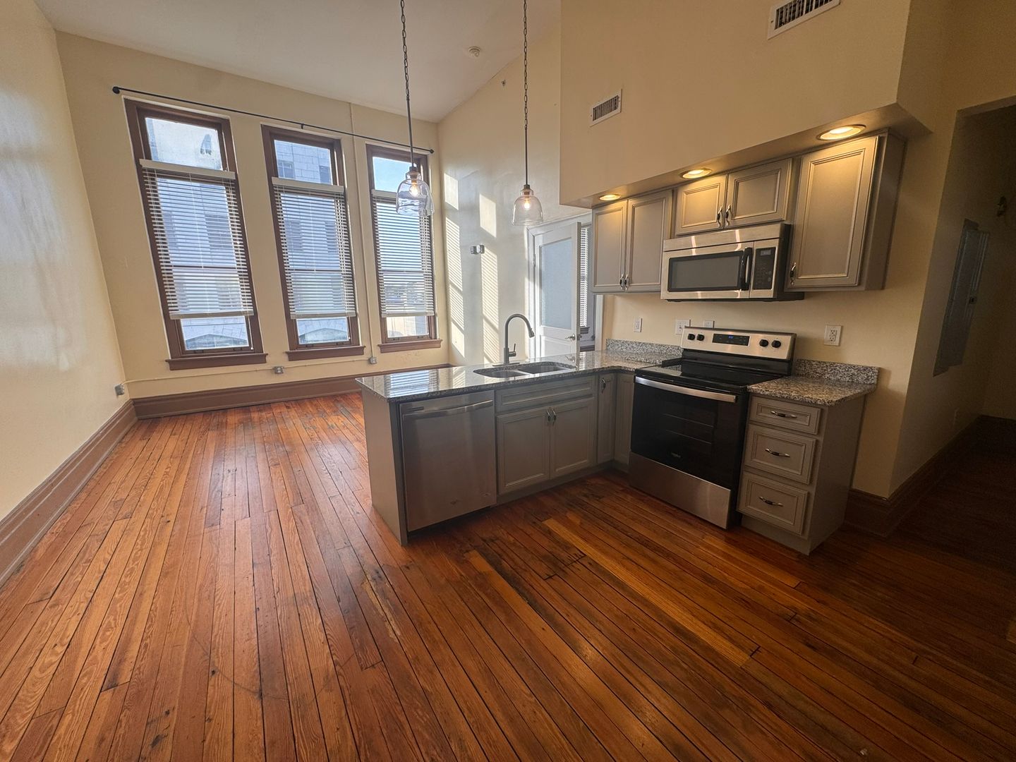 Danville Apartment: 442 Main Street