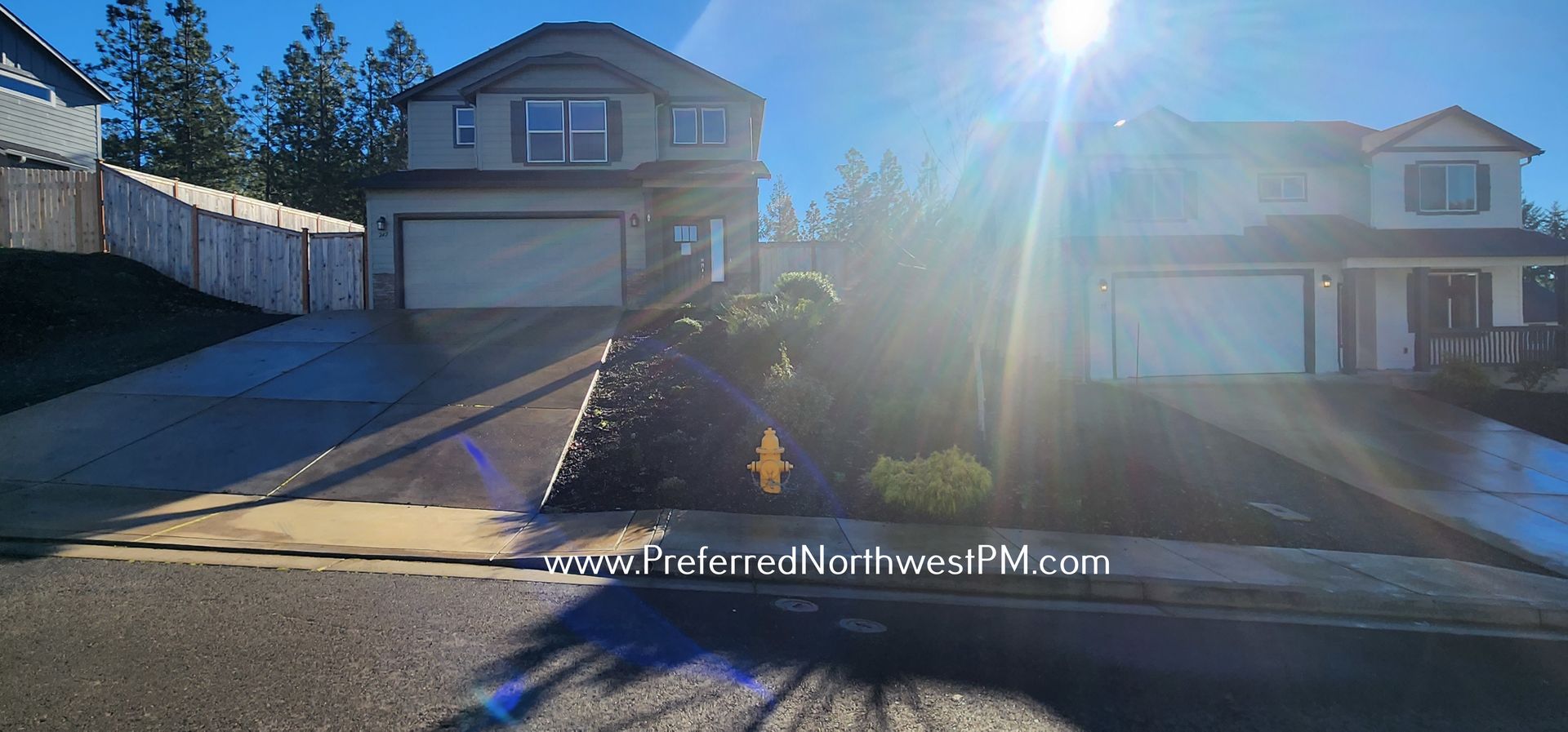 Lowell House: 242 Rockcrest Drive