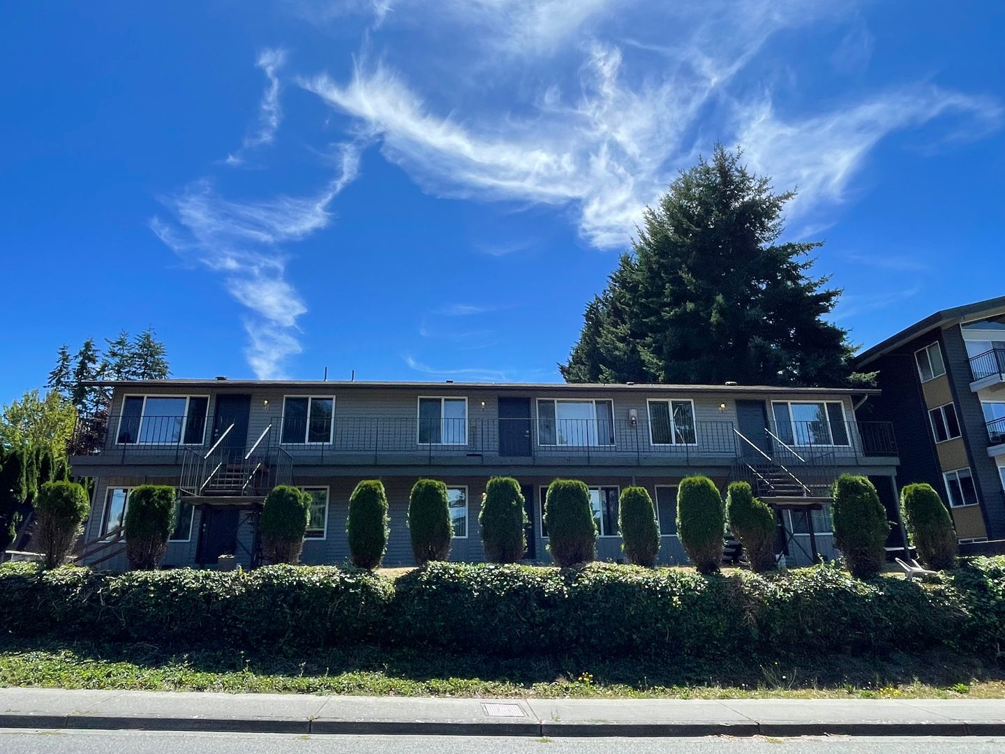 Everett Apartment: 500 75th St. SE