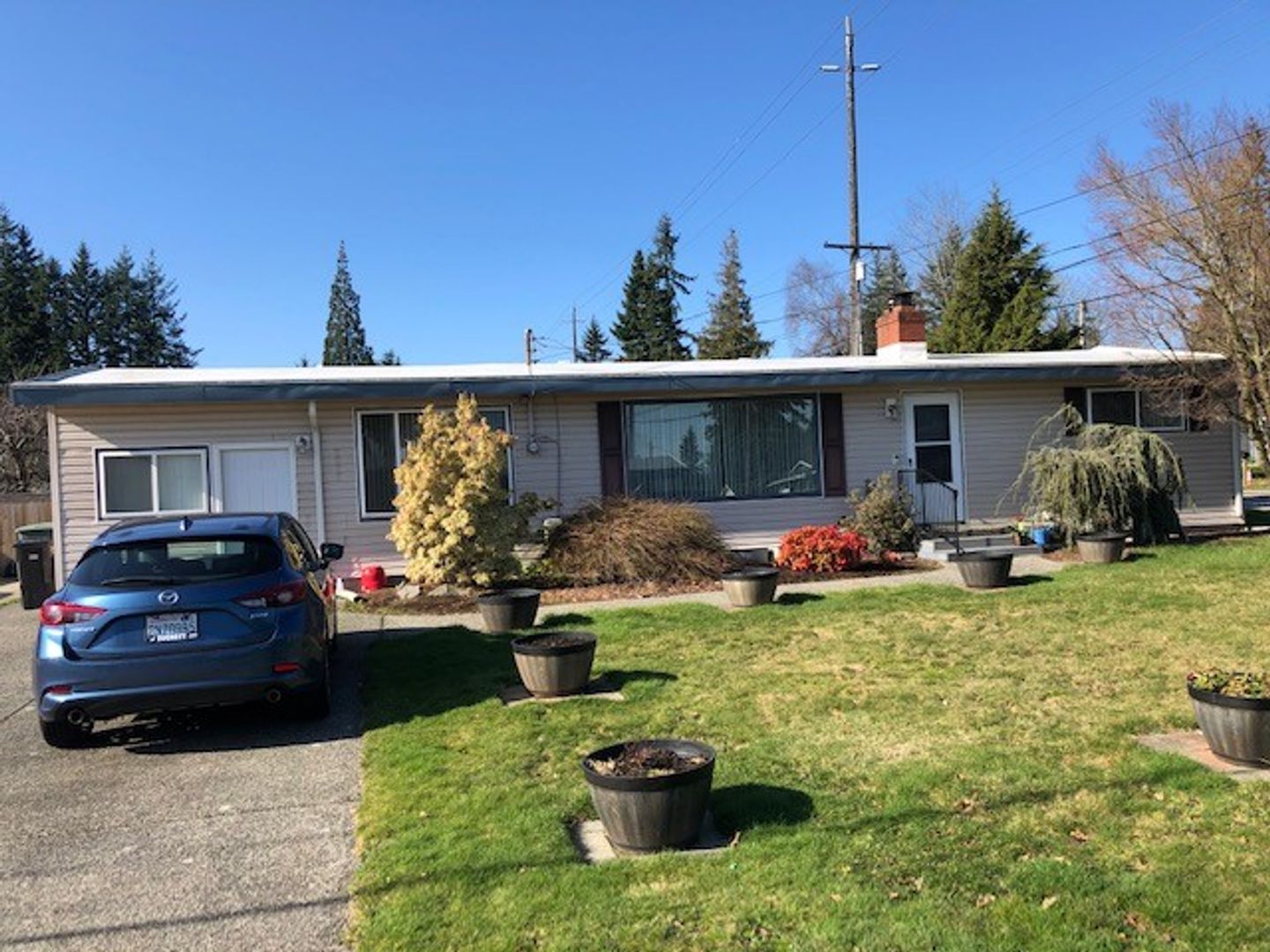 Everett House: 8406 9th Ave SE Unit B