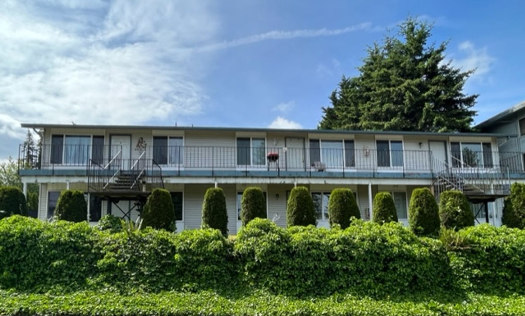 Everett Apartment: 500 75th St. SE