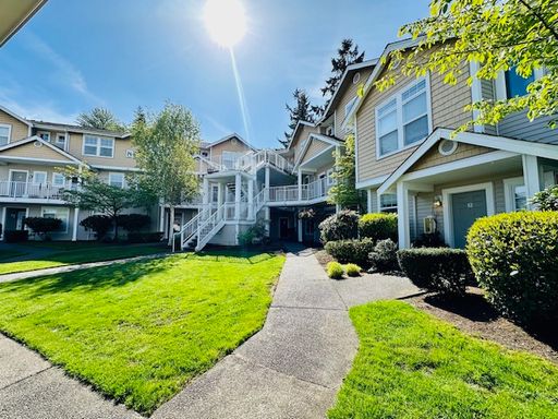 2 Bed 2.5 Bath Rental at 5400 Harbour Pointe Blvd Unit K206, Mukilteo, WA – photo 1