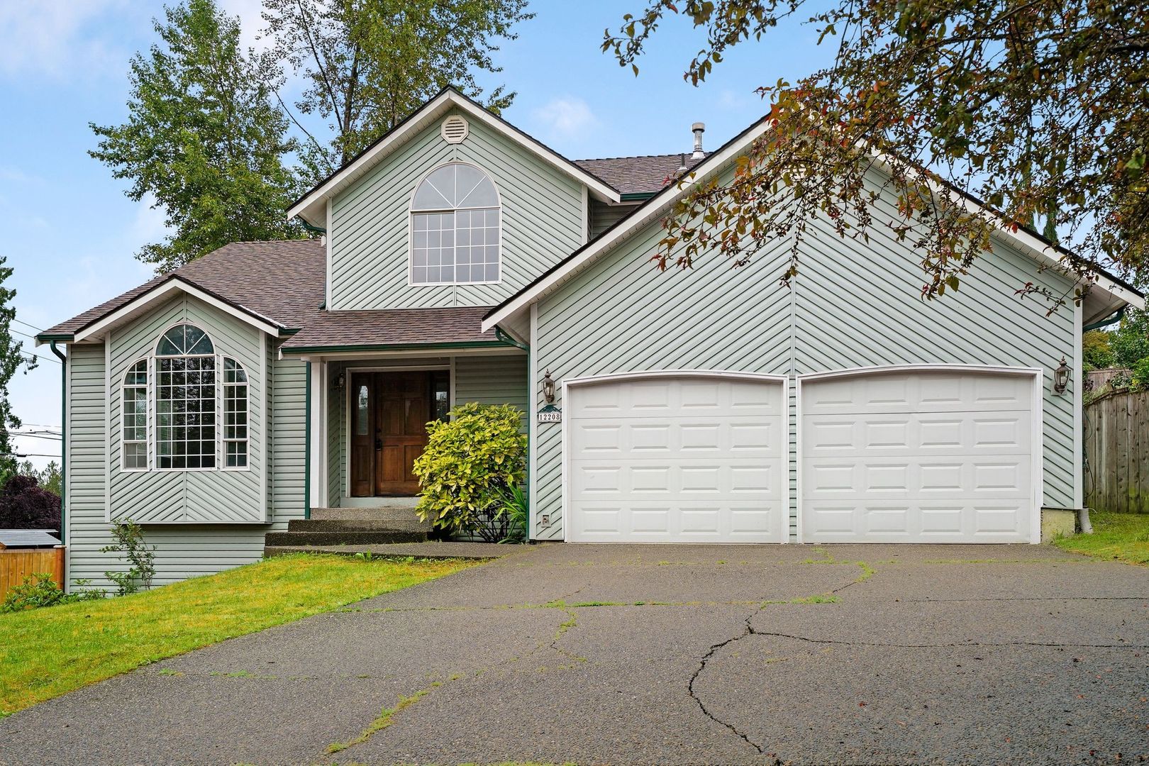 Lake Stevens House: 12208 30th St NE