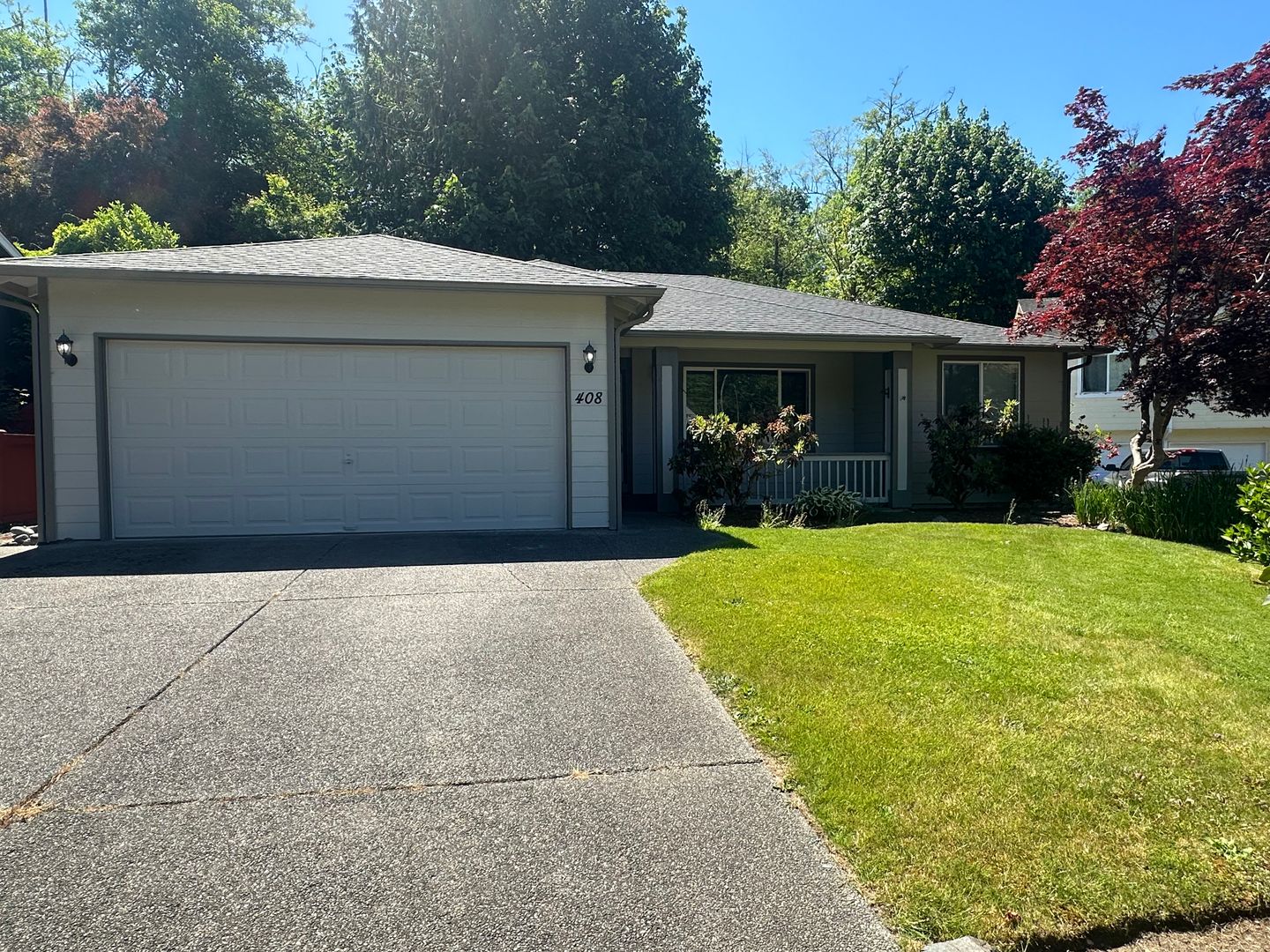 Granite Falls House: 408 Saratoga St