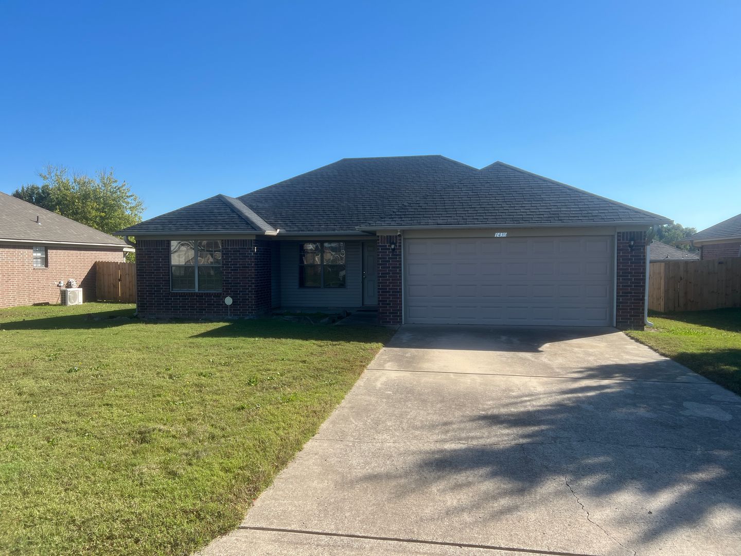 Conway House: 1430 Ola St