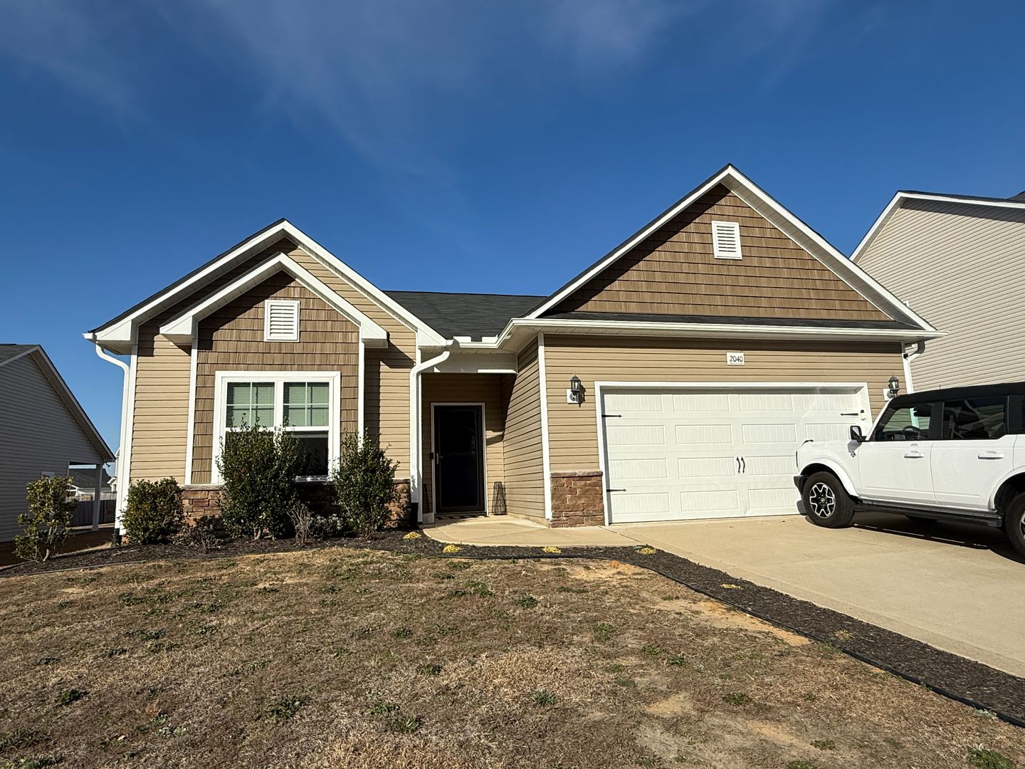 Fayetteville House: 2040 Stonewash Dr