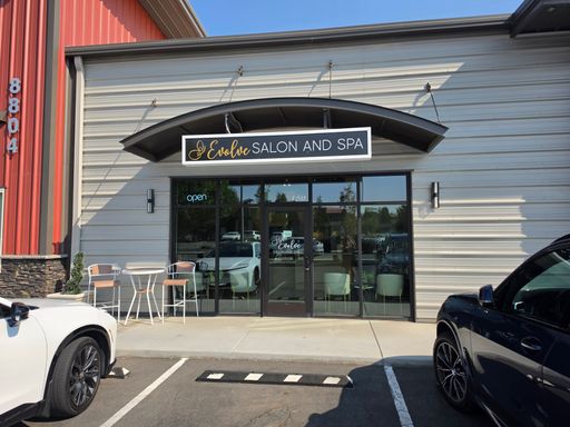 Turnkey Beaty Salon Lease Take Over! – photo 1