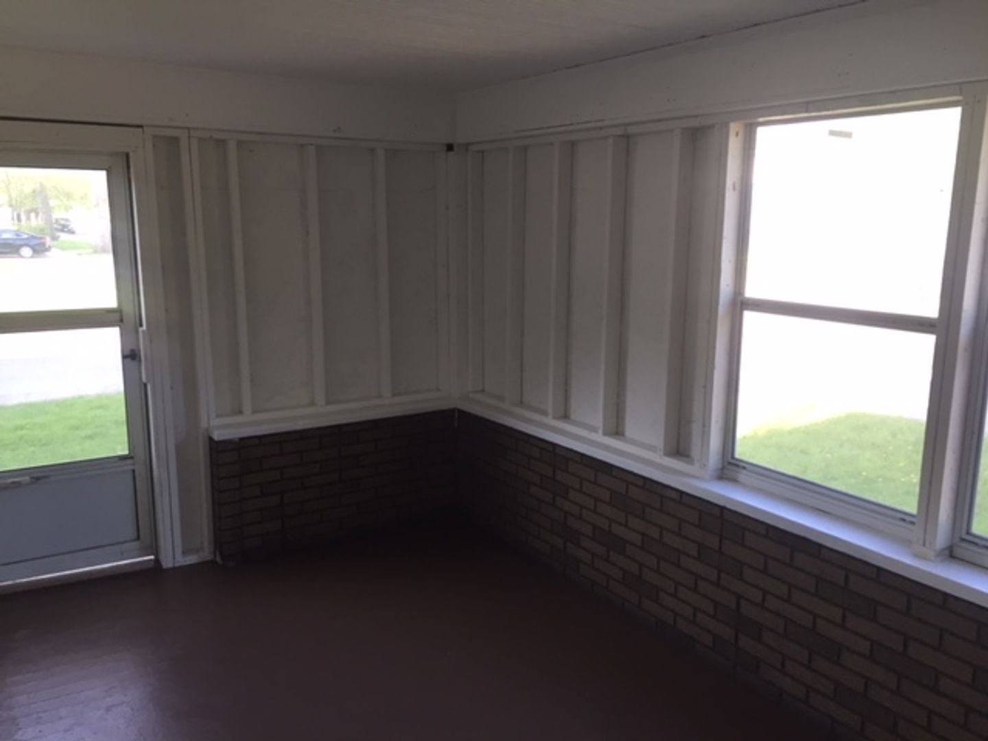 Waterloo Apartment: 401 Argyle St