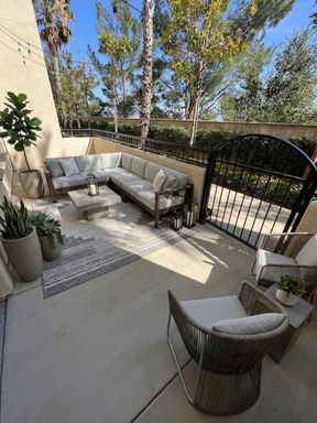 20408 Paseo Cresta, Northridge, CA 91326