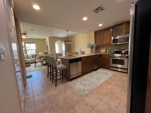 20408 Paseo Cresta, Northridge, CA 91326