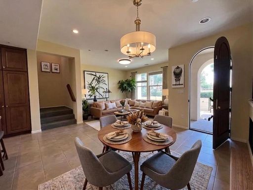 20408 Paseo Cresta, Northridge, CA 91326