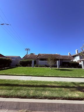 Beautiful 3 Bedroom, 2 Bathroom, Simi Valley Condominium, Ready for Move-In! – photo 1