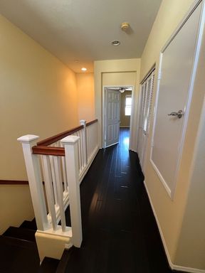 20408 Paseo Cresta, Northridge, CA 91326