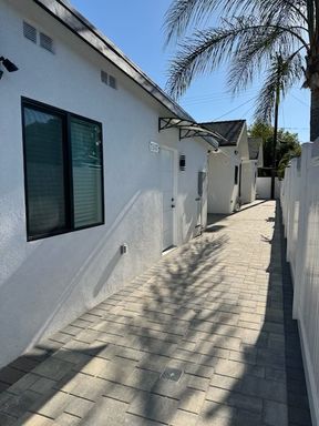 Beautiful, Brand New Construction 3 Bedroom 2 Bathroom Reseda Home (part of a 4plex) with Solar! Multiple Units Available! – photo 1