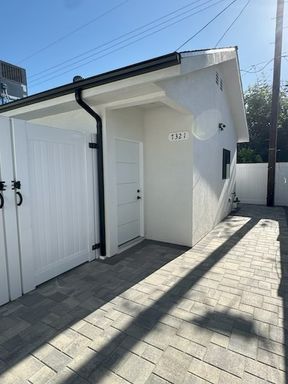 Brand New 3 Bedroom, 2 Bathroom, Reseda Home (back unit of detached 4plex) with Solar! Multiple Units Available! – photo 1